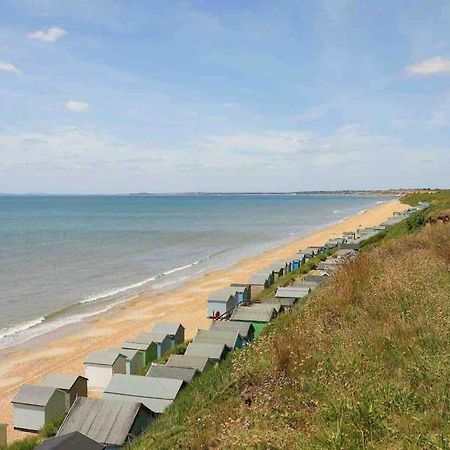 Hotel Heavenly Haven Lymington Esterno foto