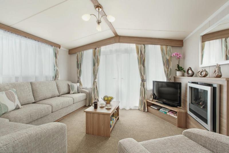 Hotel Heavenly Haven Lymington Esterno foto